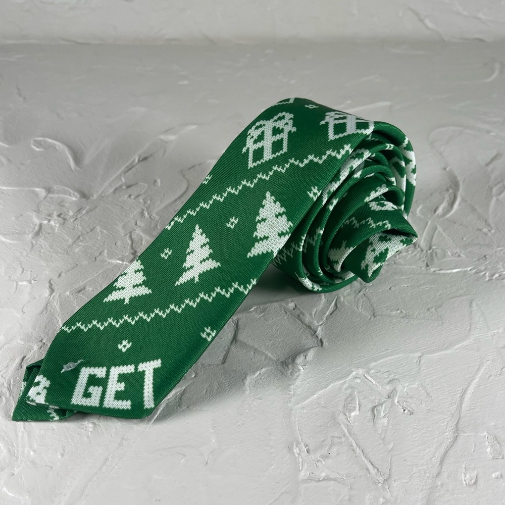 *Dec 25th Christmas Pattern  Green & White Necktie